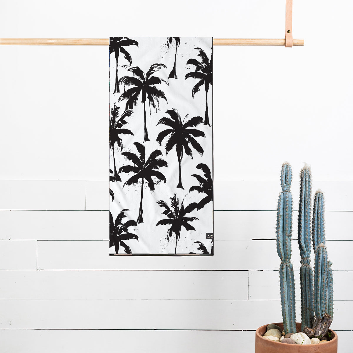 Luca Lightweight Quick-Dry Travel Towel