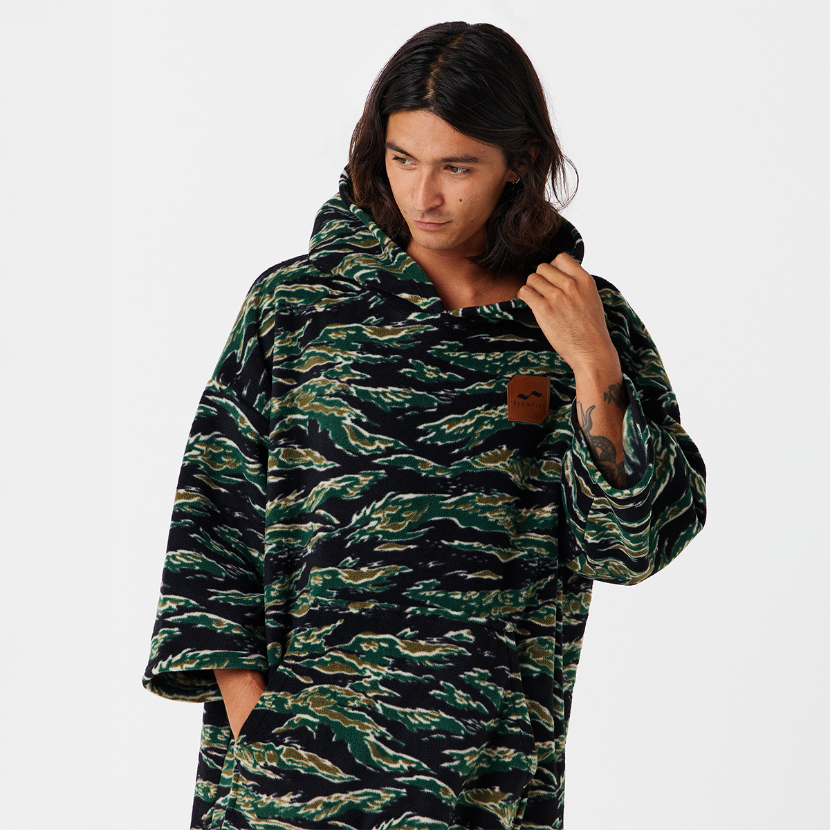 Major Chilling Fleece Poncho