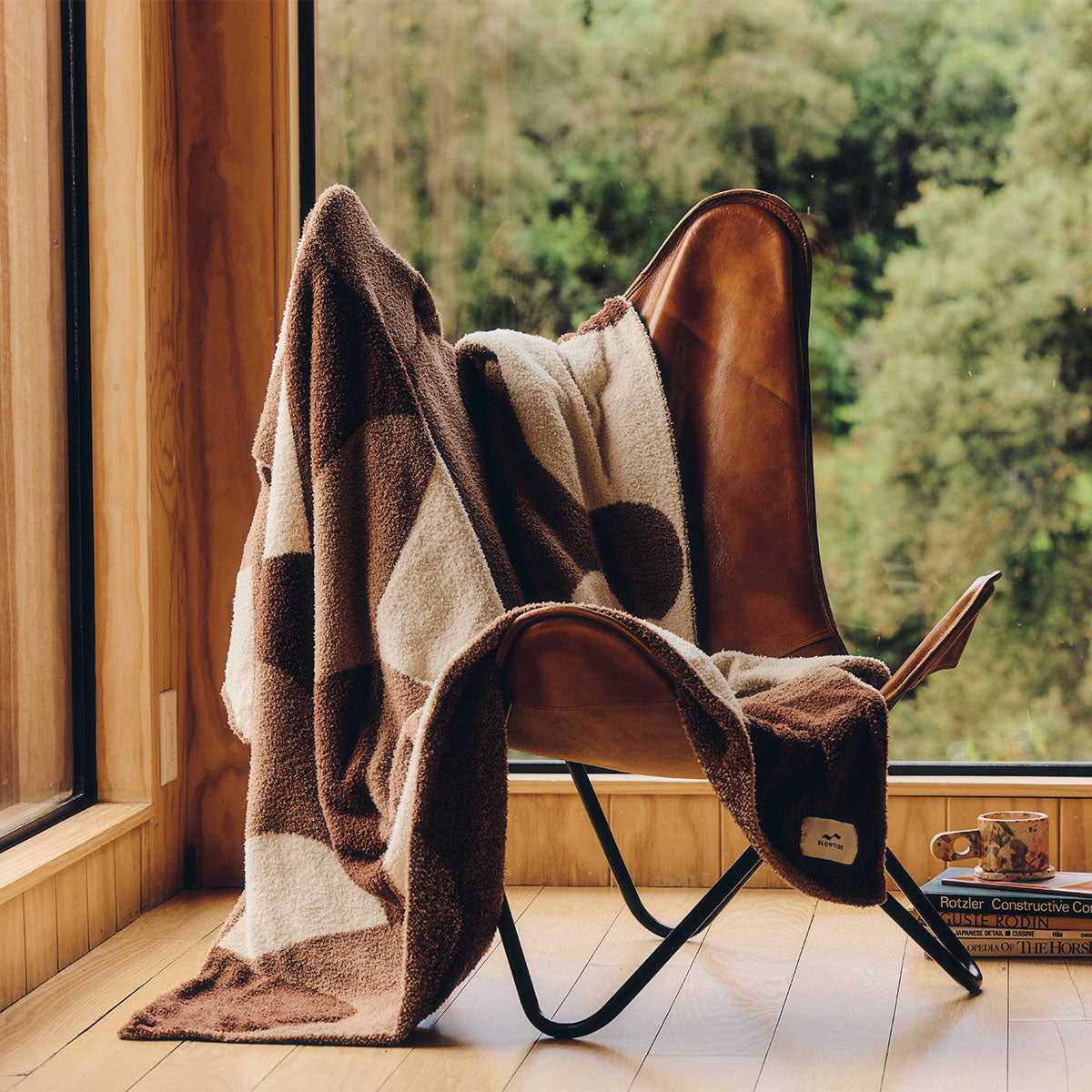 Robbie Plush Knit Throw Blanket | Robbie Simon x Slowtide