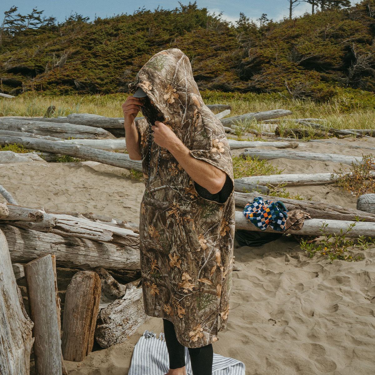 Realtree Quick-Dry Poncho