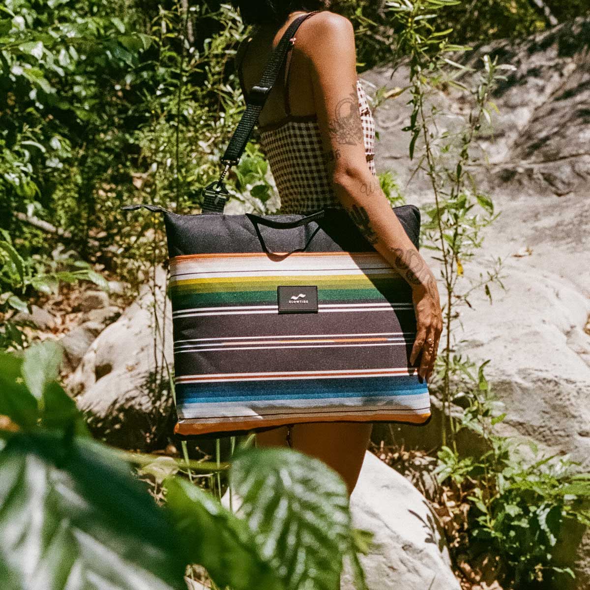Santana Packable Picnic Blanket - Black