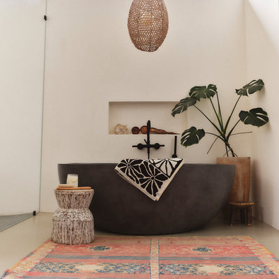 Ciao Zen Bath Towel - Black