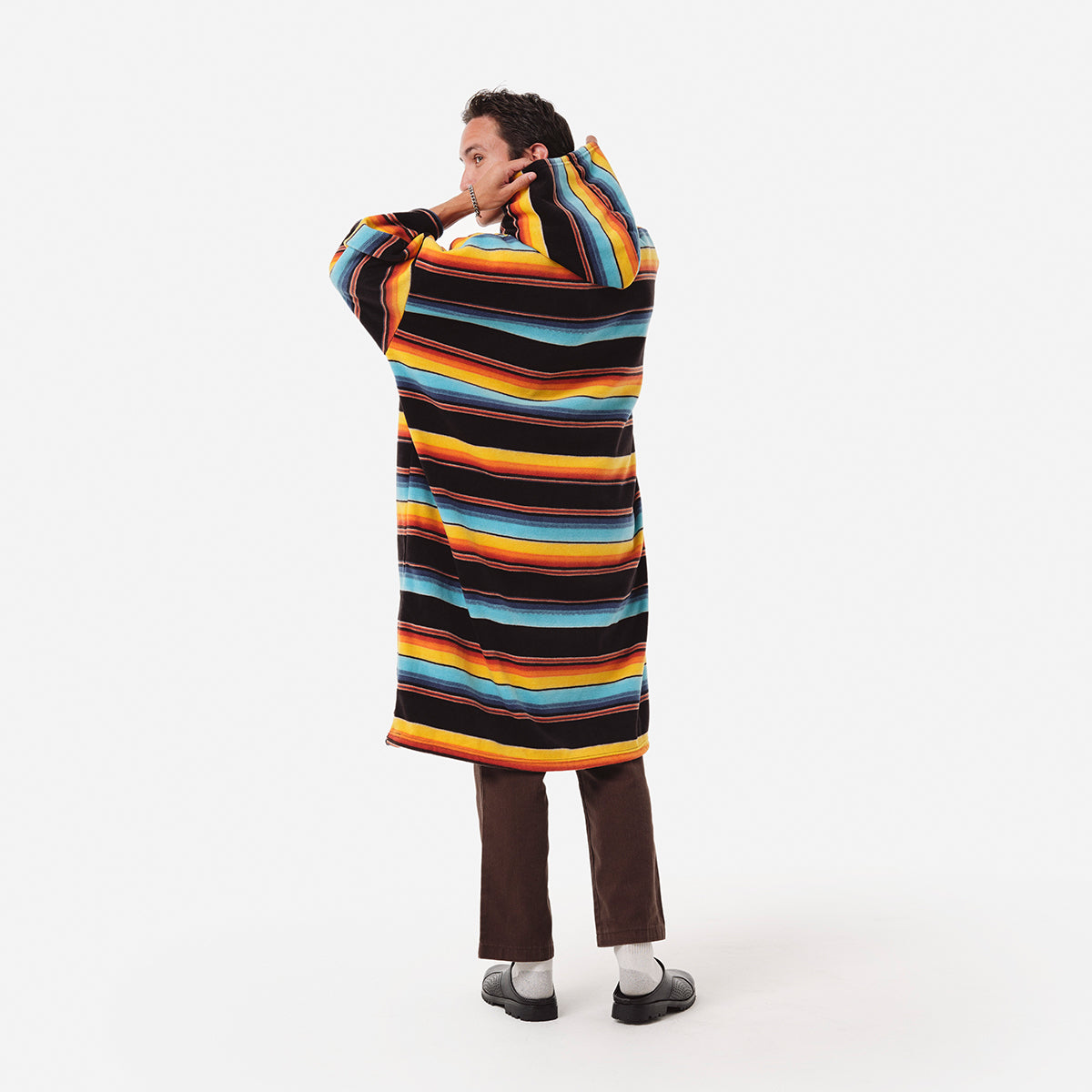 El Cap Chilling Fleece Poncho