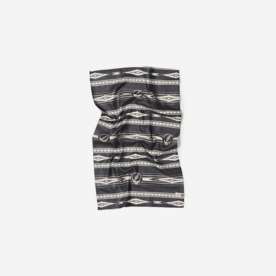 Waffle towel in recycled material with black and white vintage graphics.