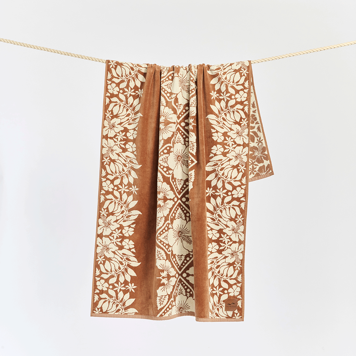 Sandy's Oversized Woven Towel - Fawn