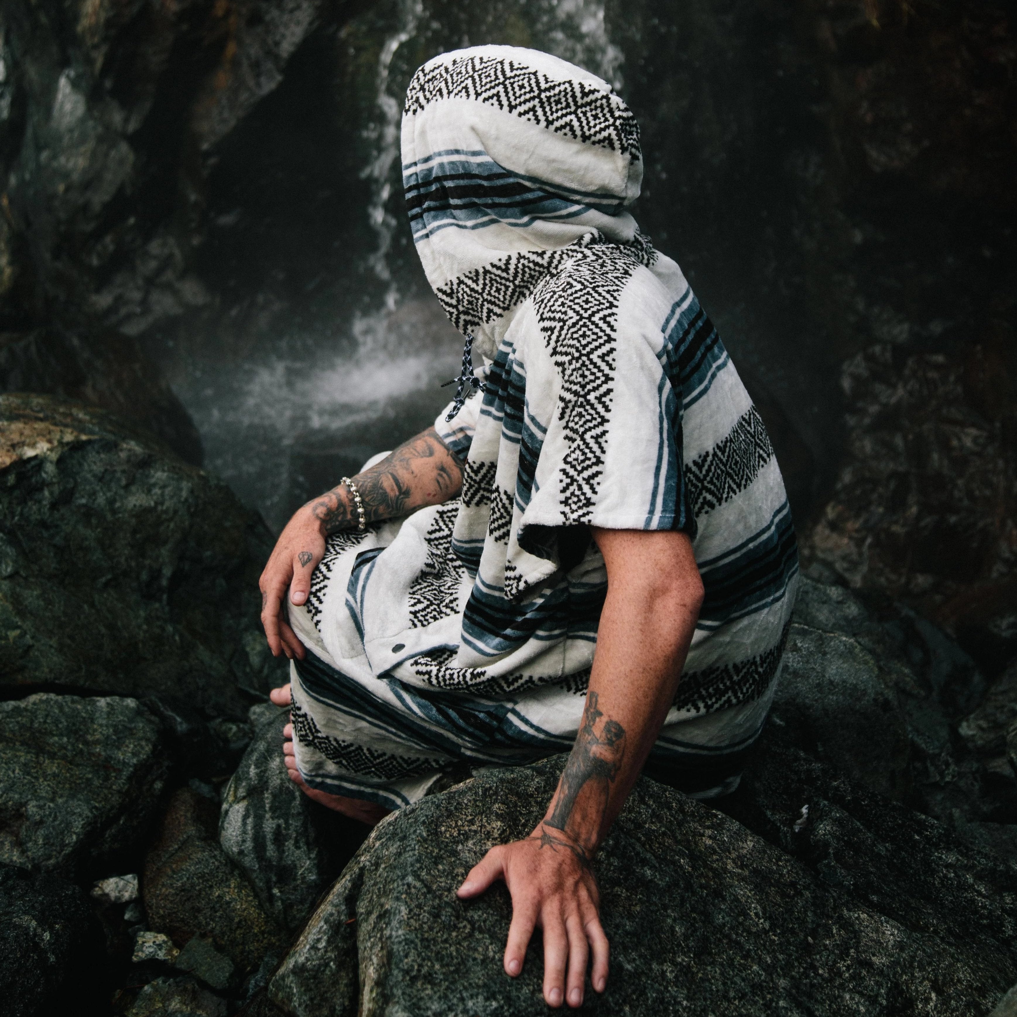 Oso Changing Poncho - L/XL - Slowtide