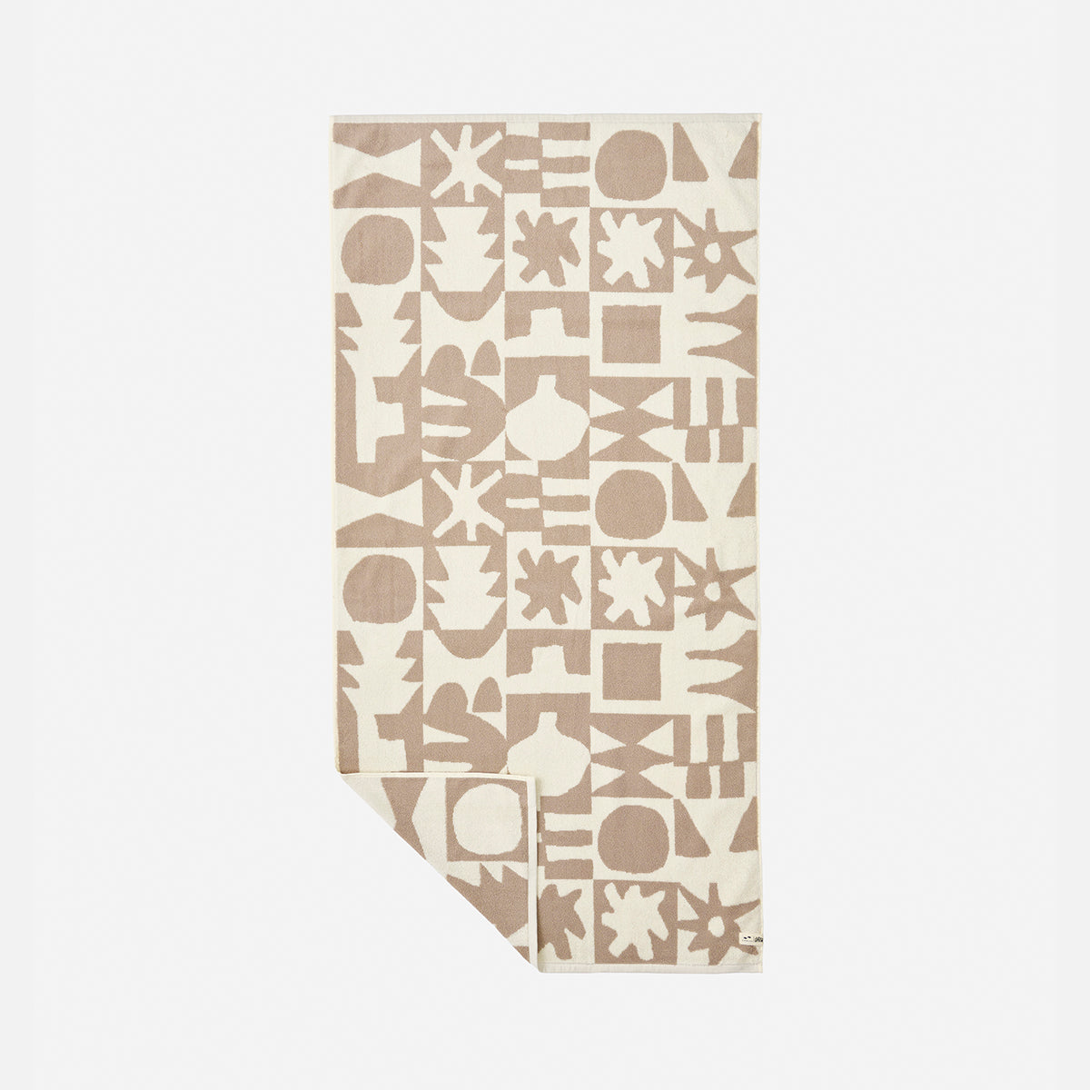 Bath and hand towel set, beige and white, high-density geometric pattern.