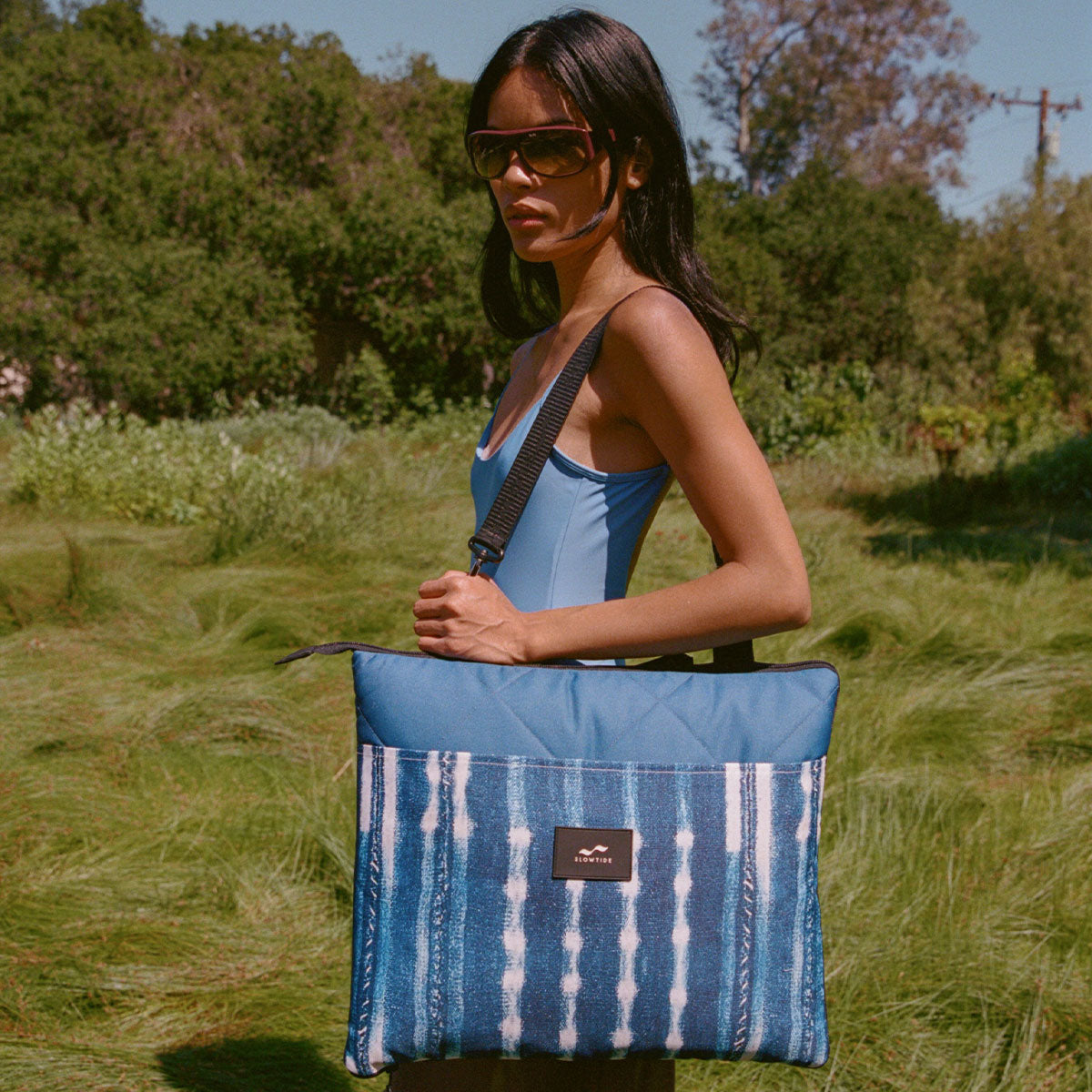 Kyoto Packable Picnic Blanket - Indigo