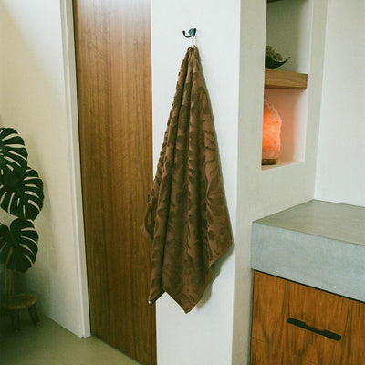 Sunny Sculpted Bath Towel - Toast