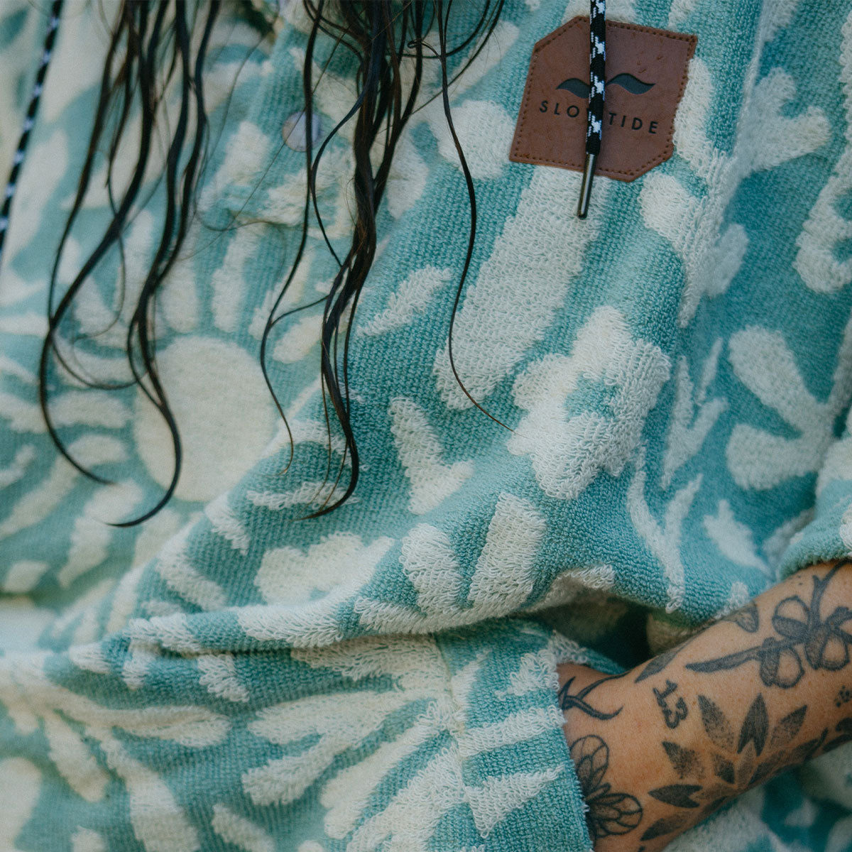 Sunny Extra-Warm Poncho - Sky Blue