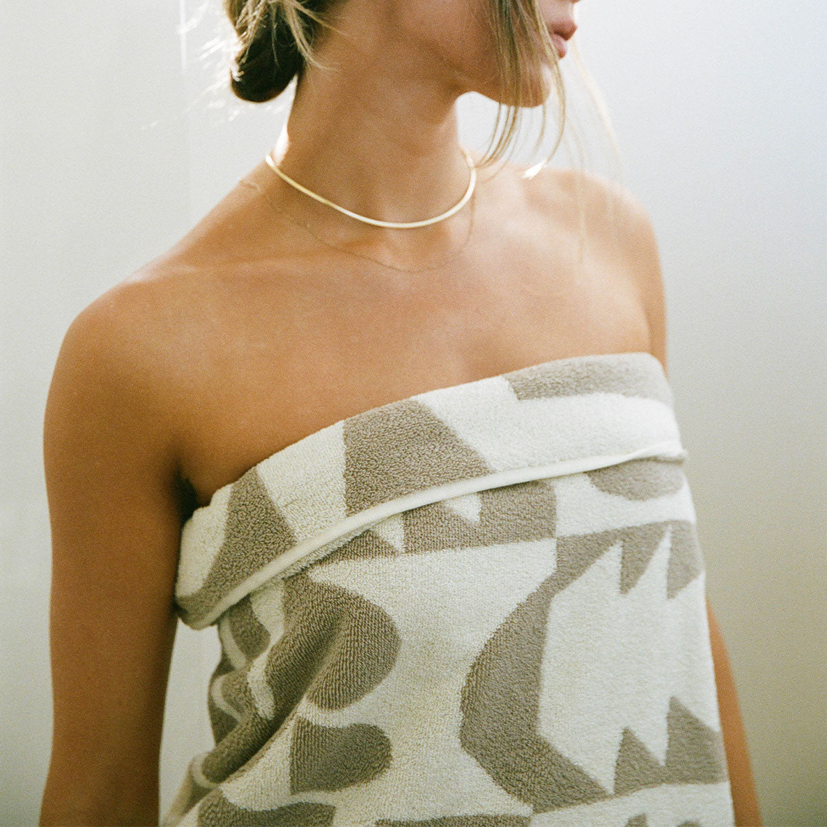 Upton Bath Towel - Cement | Upton x Slowtide