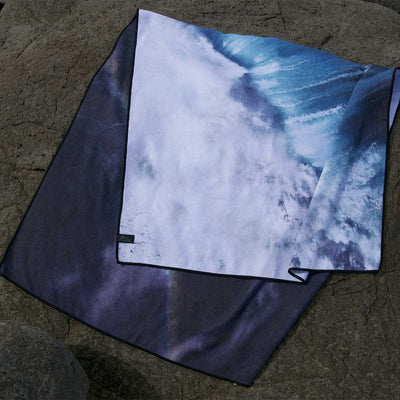Peahi Performance Quick-Dry Travel Towel