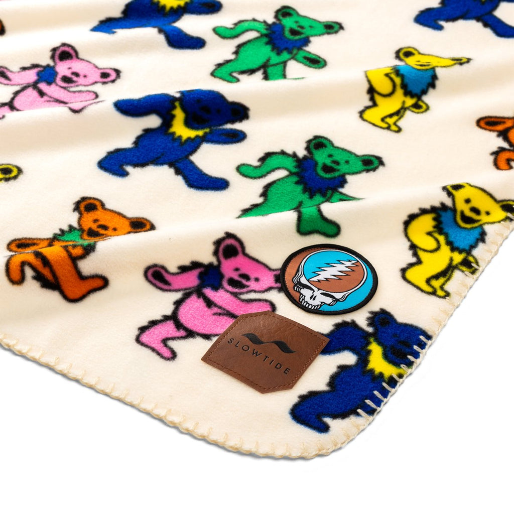 Dancing Bears Fleece Blanket - Slowtide