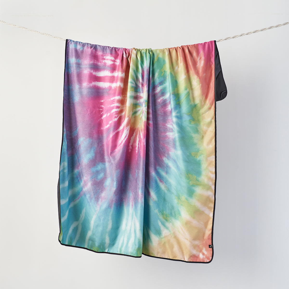 Haight Quick Dry Picnic Blanket Slowtide Canada