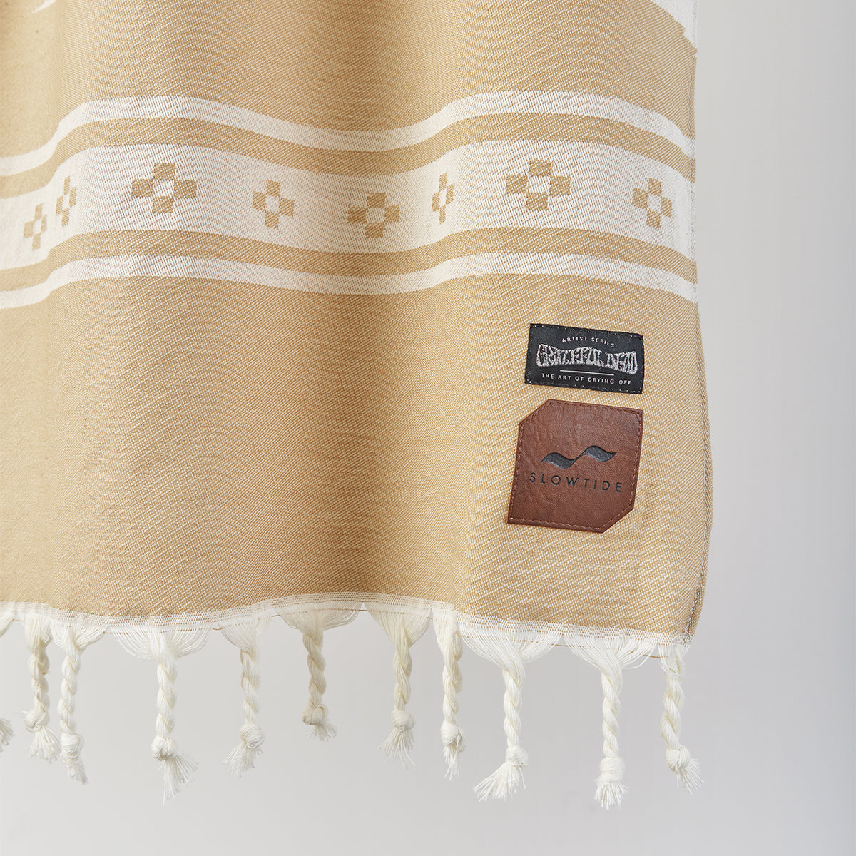 Fillmore Lightweight Beach Blanket | Grateful Dead x Slowtide| Grateful Dead x Slowtide