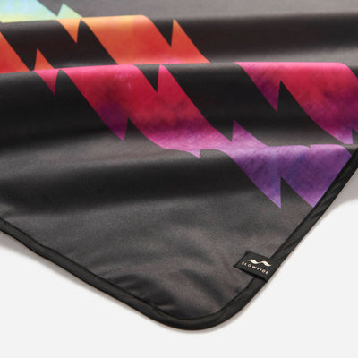 Ripple Quick-Dry Picnic Blanket | Grateful Dead x Slowtide